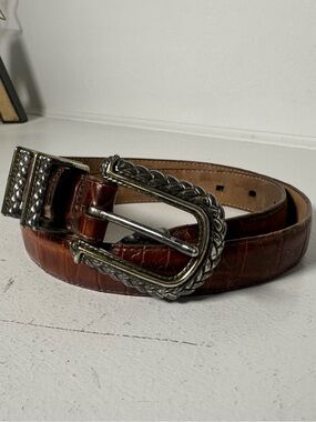 Brighton Women’s Medium Leather Belt USA Made Brown Croc Embossed Silver Buckle